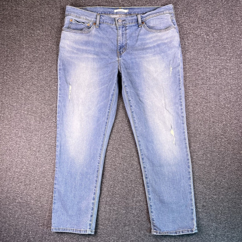 Levis Jeans Womens Size 32 Boyfriend Fit Light Blue‎ Faded Distressed Fit36.5x27